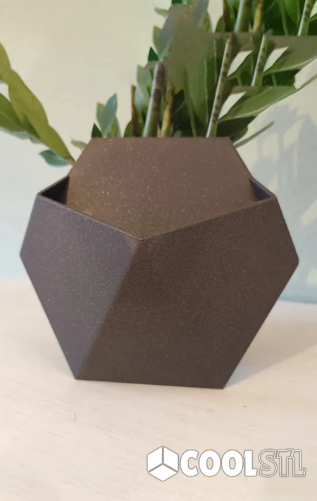 Classic Triangular Pot STL – Geometric 3D Printable Planter Design